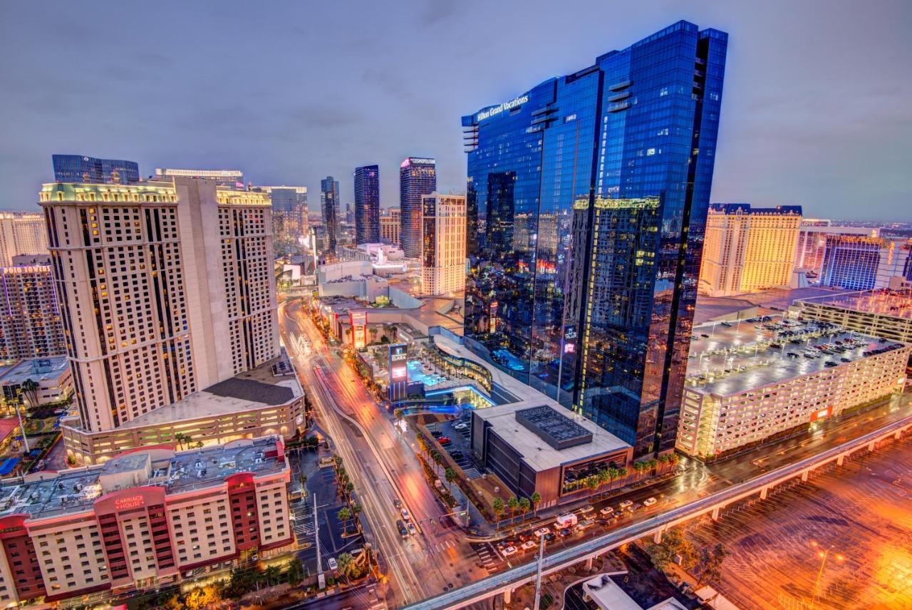 Penthouse Suite With Strip View At The Signature At Mgm Grand Лас Вегас Екстериор снимка